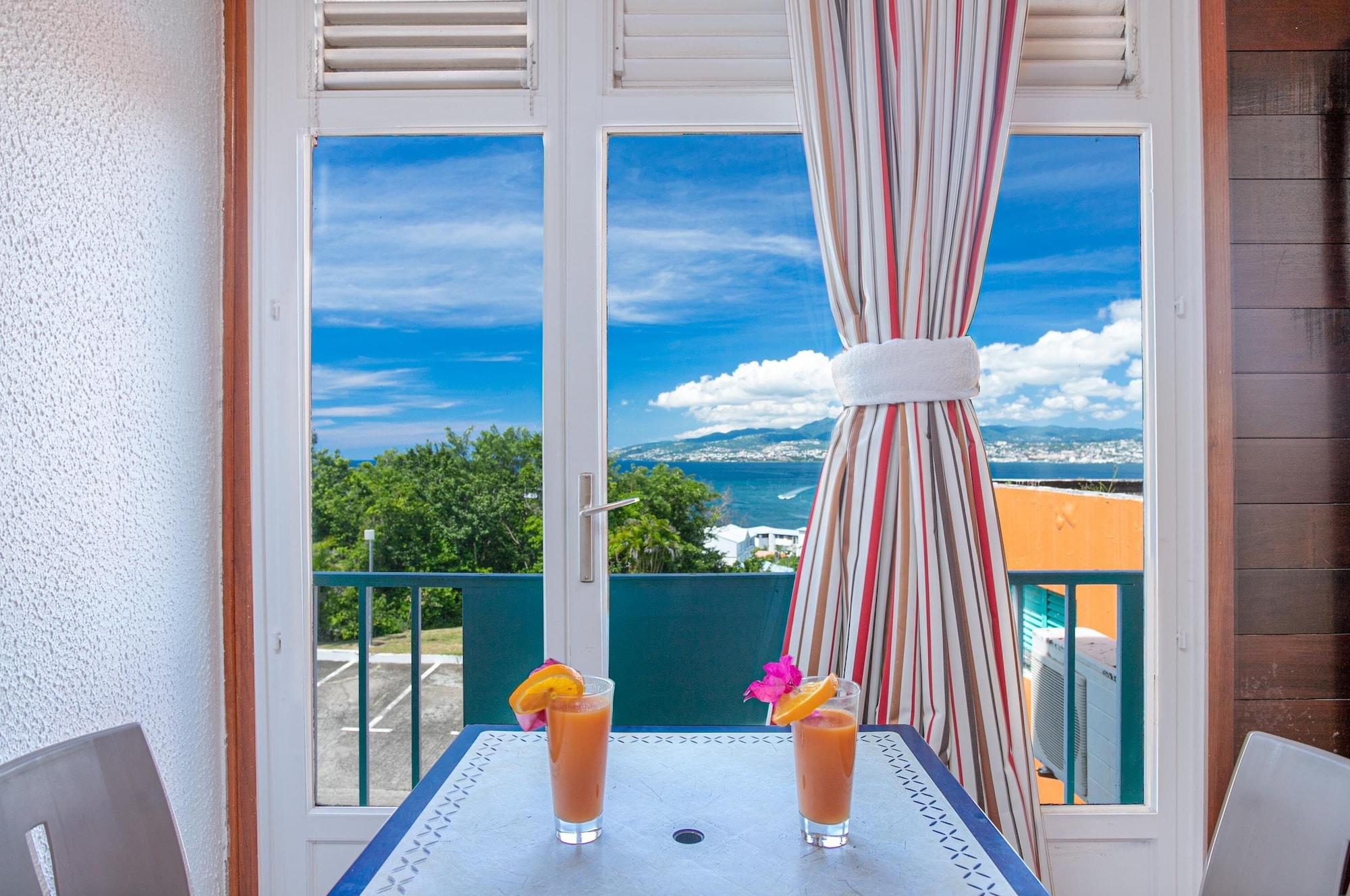 Residence De La Baie - Anse Mitan Ле Троа-Илет Екстериор снимка