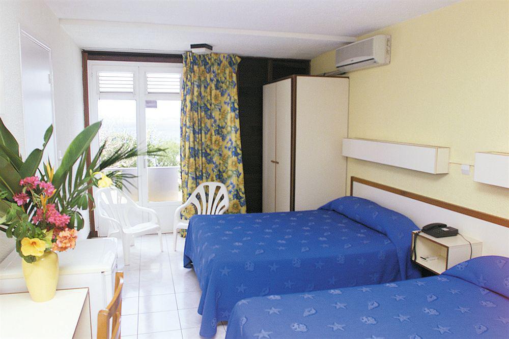 Residence De La Baie - Anse Mitan Ле Троа-Илет Екстериор снимка
